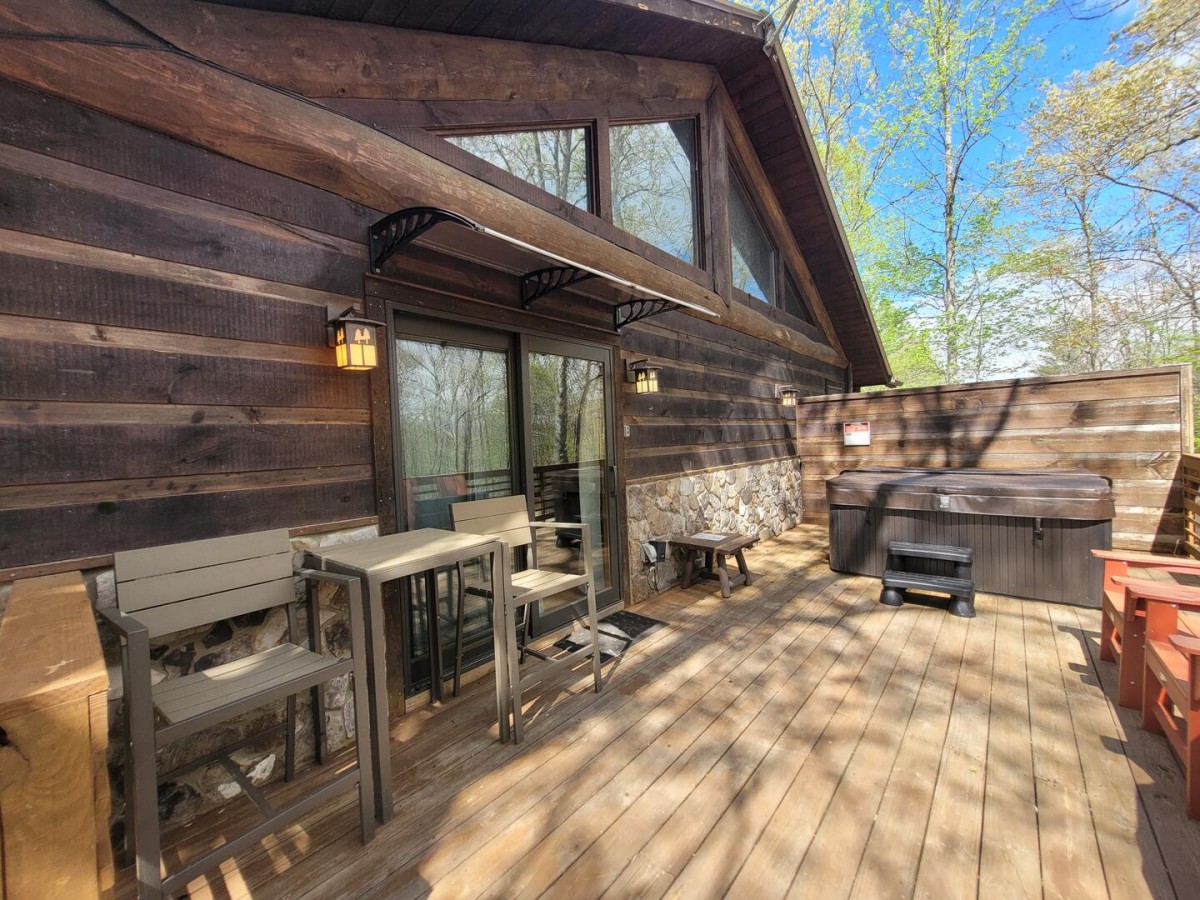 Treehouse C | Bryson City, NC | Stonewood Cabins